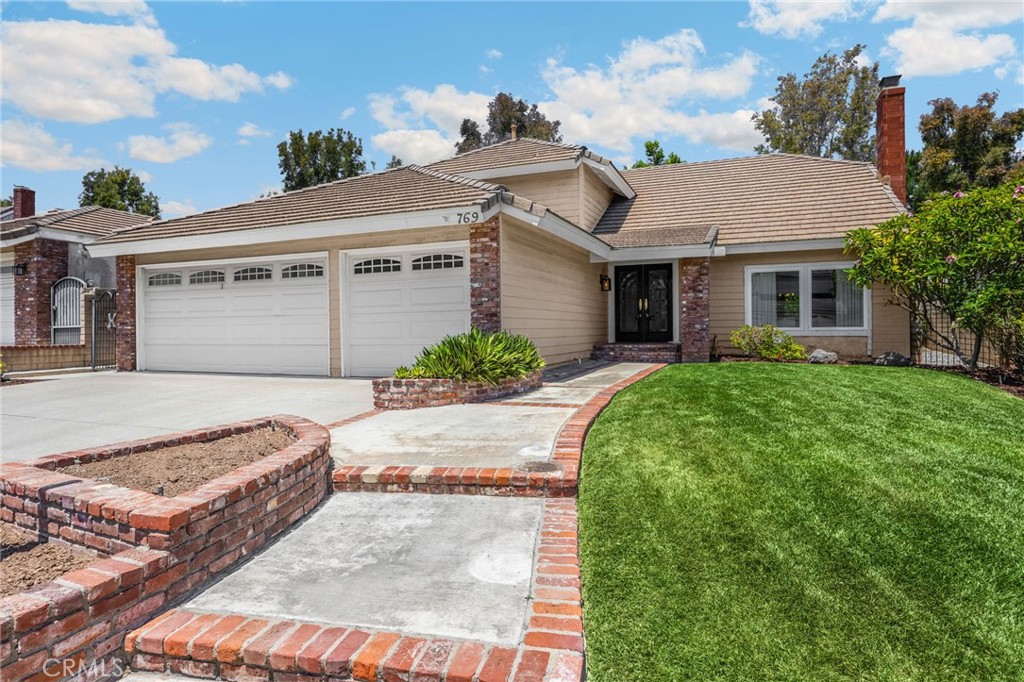 769 Oak Knoll Street Brea, CA 92821 - Photo 2 of 38