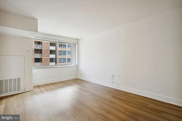 $1,895 | 800 4th Street Southwest, Unit S113, Washington, DC 20024