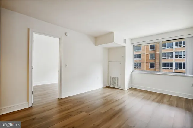 $1,995 | 800 4th Street Southwest, Unit S113, Washington, DC 20024