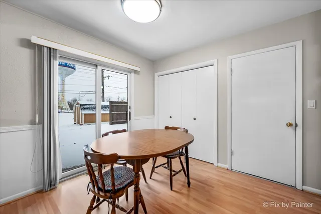 $339,900 | 504 Princeton Drive, North Aurora, IL 60542