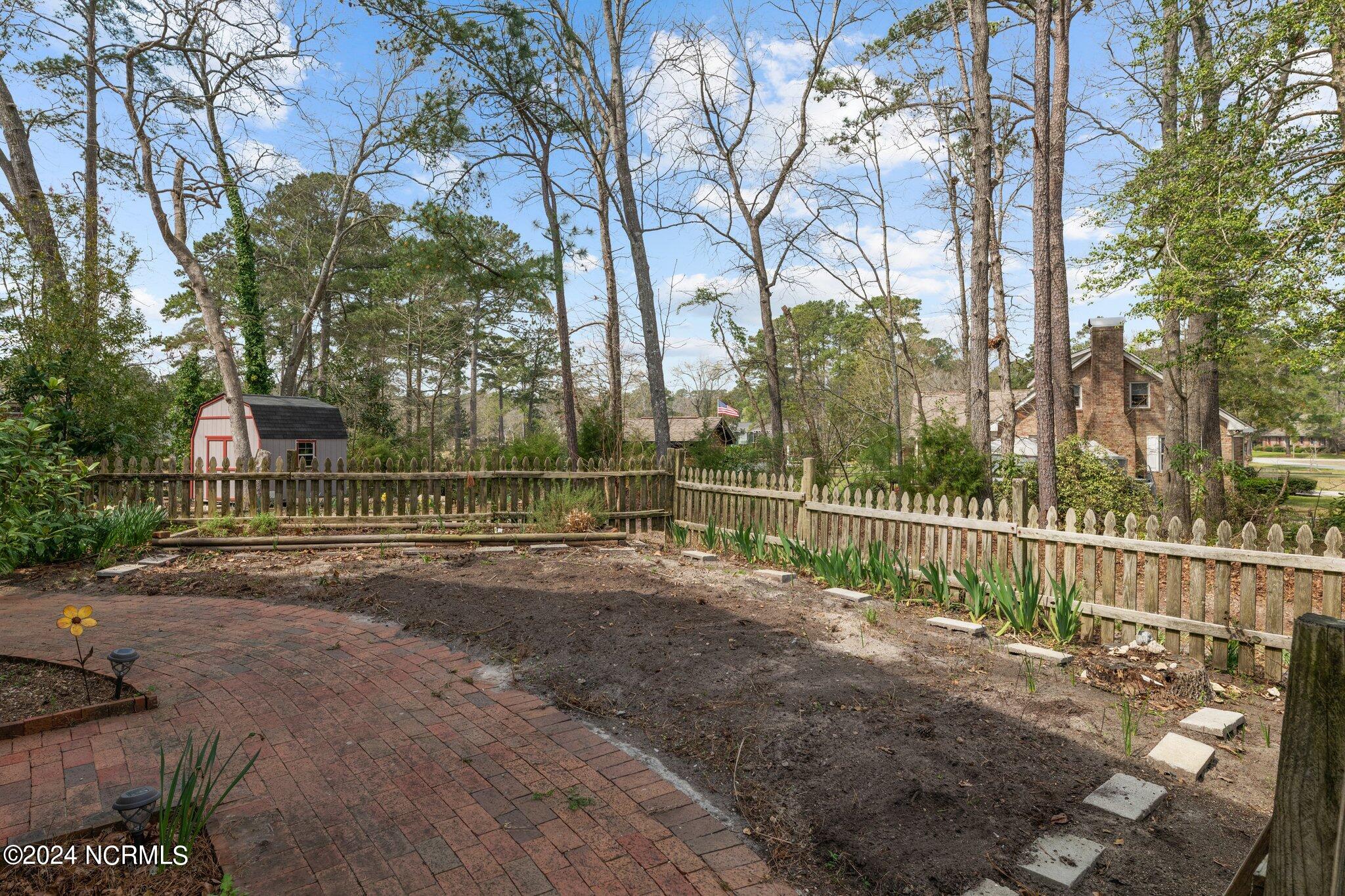 208 Gangplank Road New Bern, NC 28562 - Photo 33 of 43 64-web-or-mls-DSC_6874
