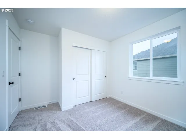 $702,300 | 11682 Southeast Majestic Fls Avenue, Unit LT 736, Happy Valley, OR 97086