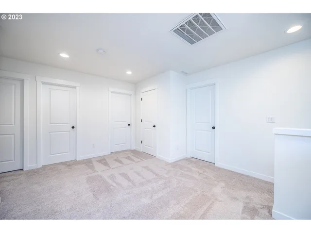 $702,300 | 11682 Southeast Majestic Fls Avenue, Unit LT 736, Happy Valley, OR 97086