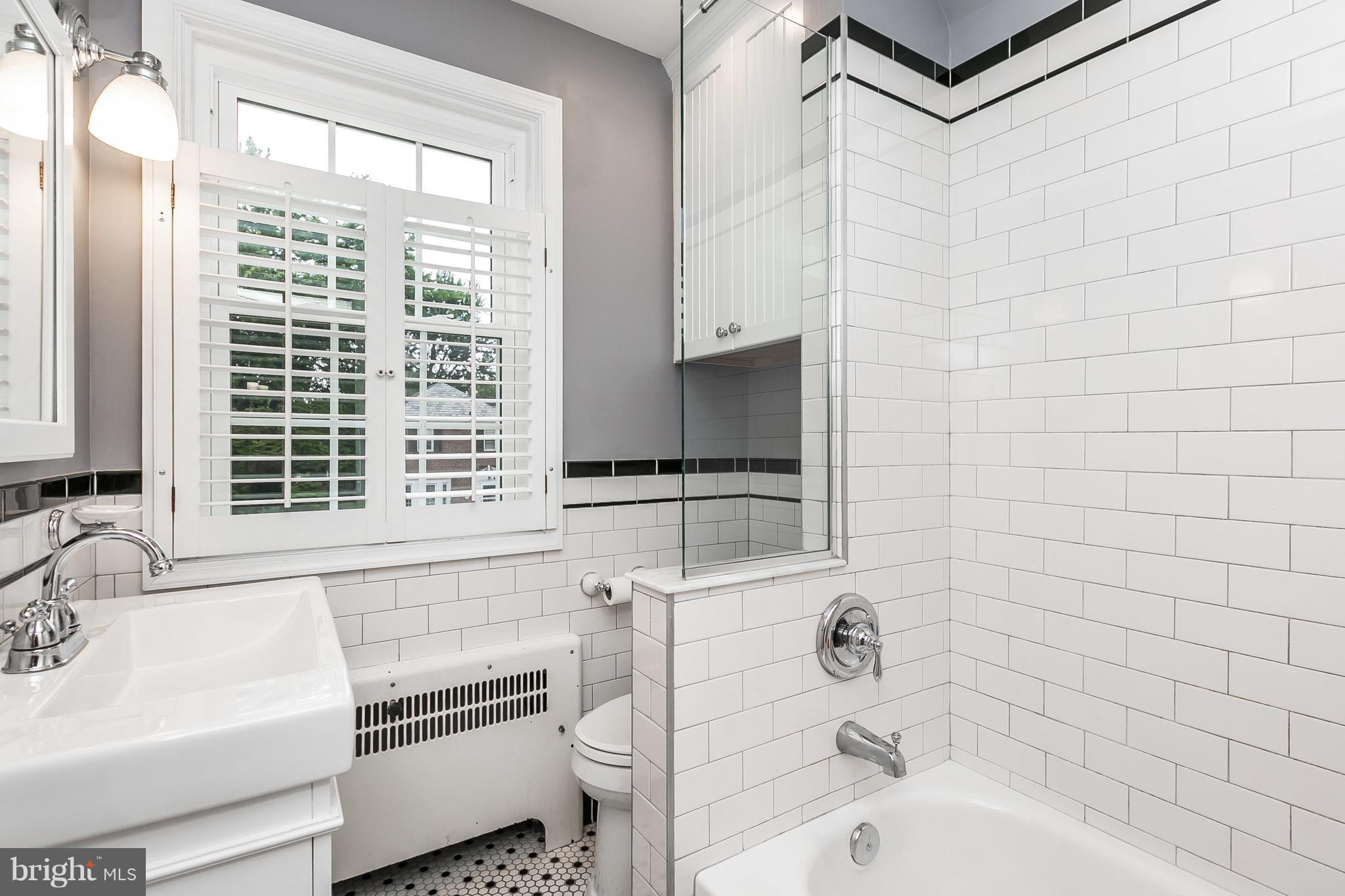 211 Murdock Road Baltimore, MD 21212 - Photo 15 of 26 Bath