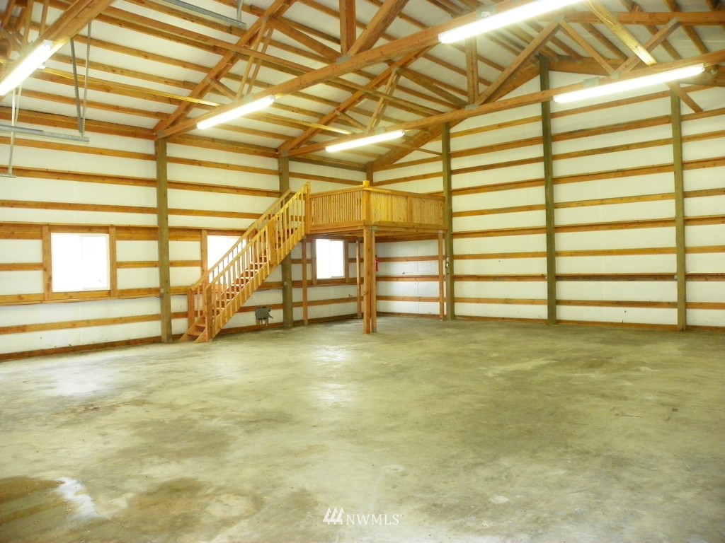 17008 Sheldon Lane Southwest Rochester, WA 98579 - Photo 20 of 25