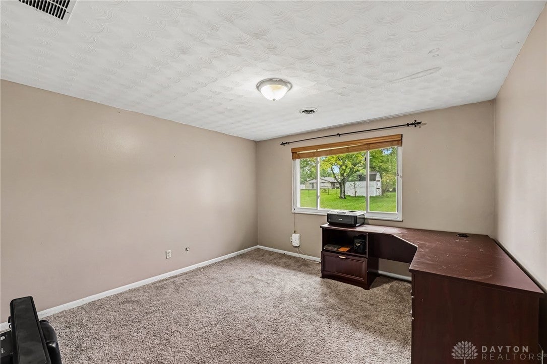 2786 Kemp Road Dayton, OH 45431 - Photo 17 of 37 Gallery Image 17