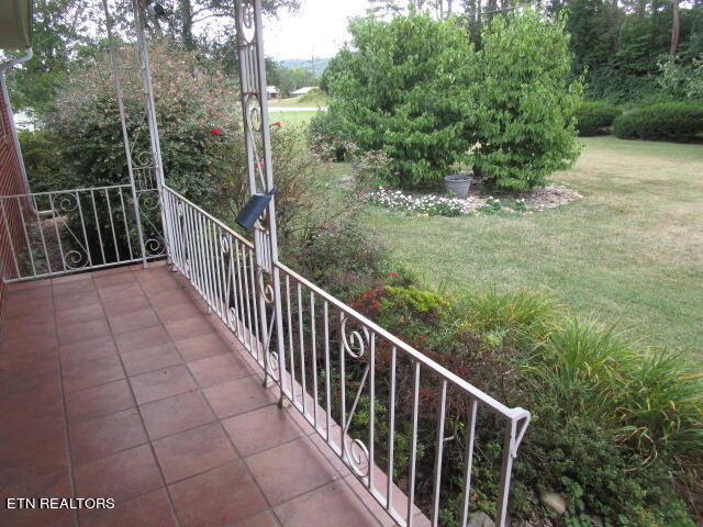 7138 Rutledge Pike Rutledge, TN 37861 - Photo 7 of 25 IMG_4004
