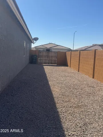 $1,895 | 724 East Ruby Drive, Casa Grande, AZ 85122