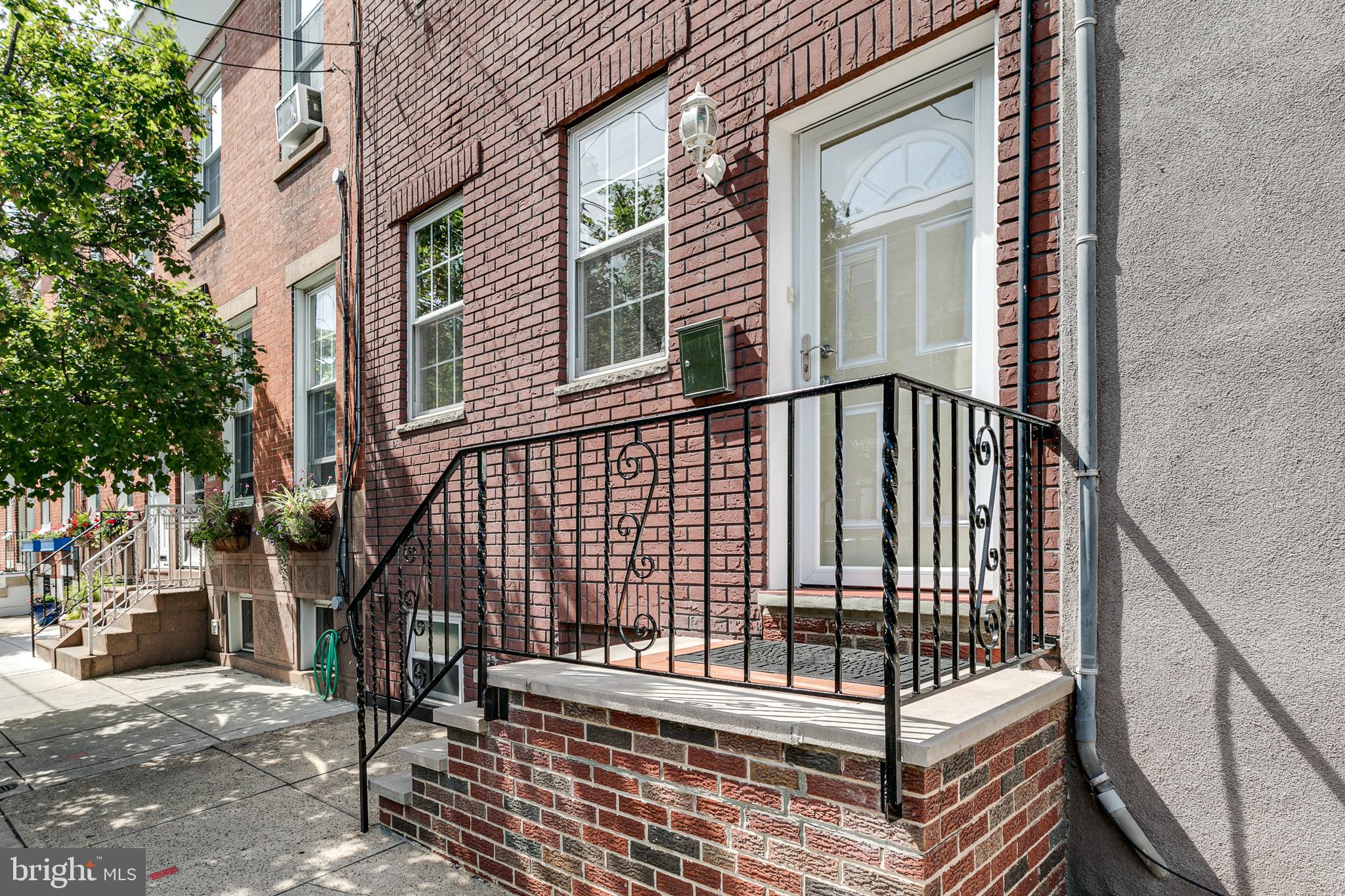 1311 Morris Street Philadelphia, PA 19148 - Photo 2 of 29