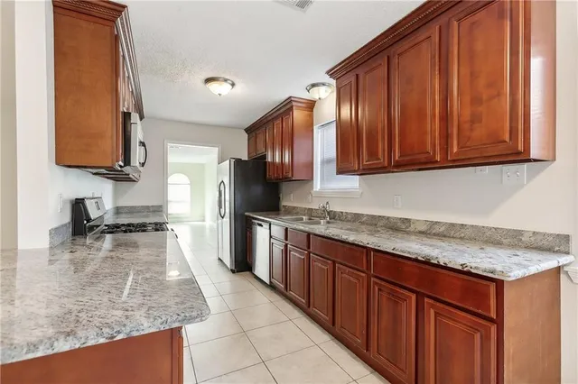 $3,200 | 4933 Hastings Street, Metairie, LA 70006