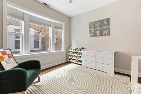 $499,000 | 4415 North Racine Avenue, Unit 2S, Chicago, IL 60640