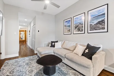 $499,000 | 4415 North Racine Avenue, Unit 2S, Chicago, IL 60640