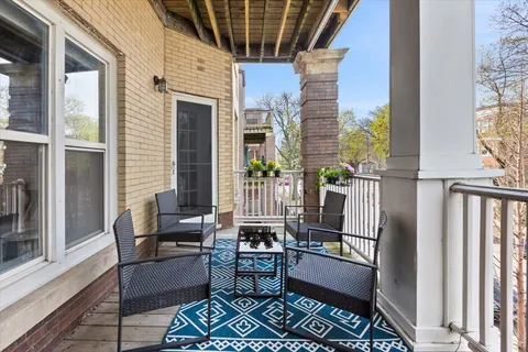 $499,000 | 4415 North Racine Avenue, Unit 2S, Chicago, IL 60640