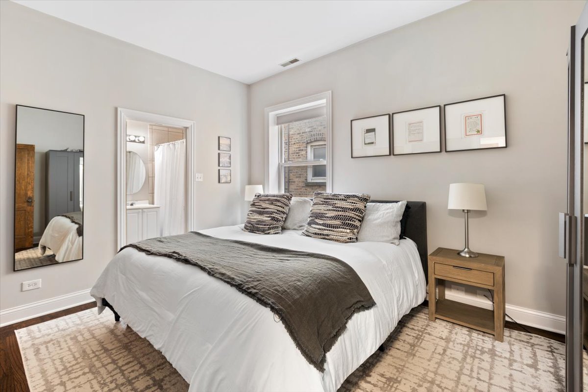 4415 North Racine Avenue, Unit 2S Chicago, IL 60640 - Photo 8 of 22