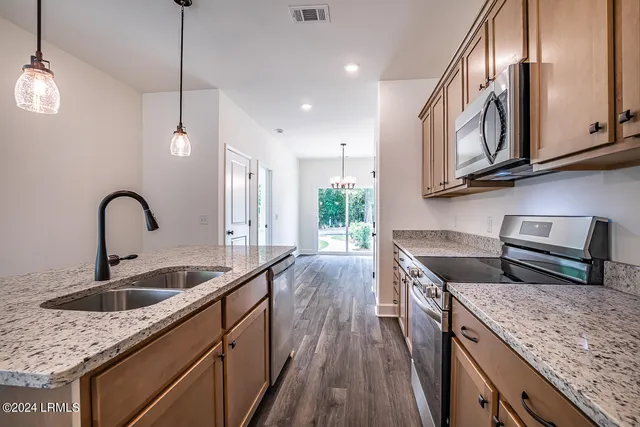 $339,000 | 252 Weathersbee Street, Ridgeland, SC 29936