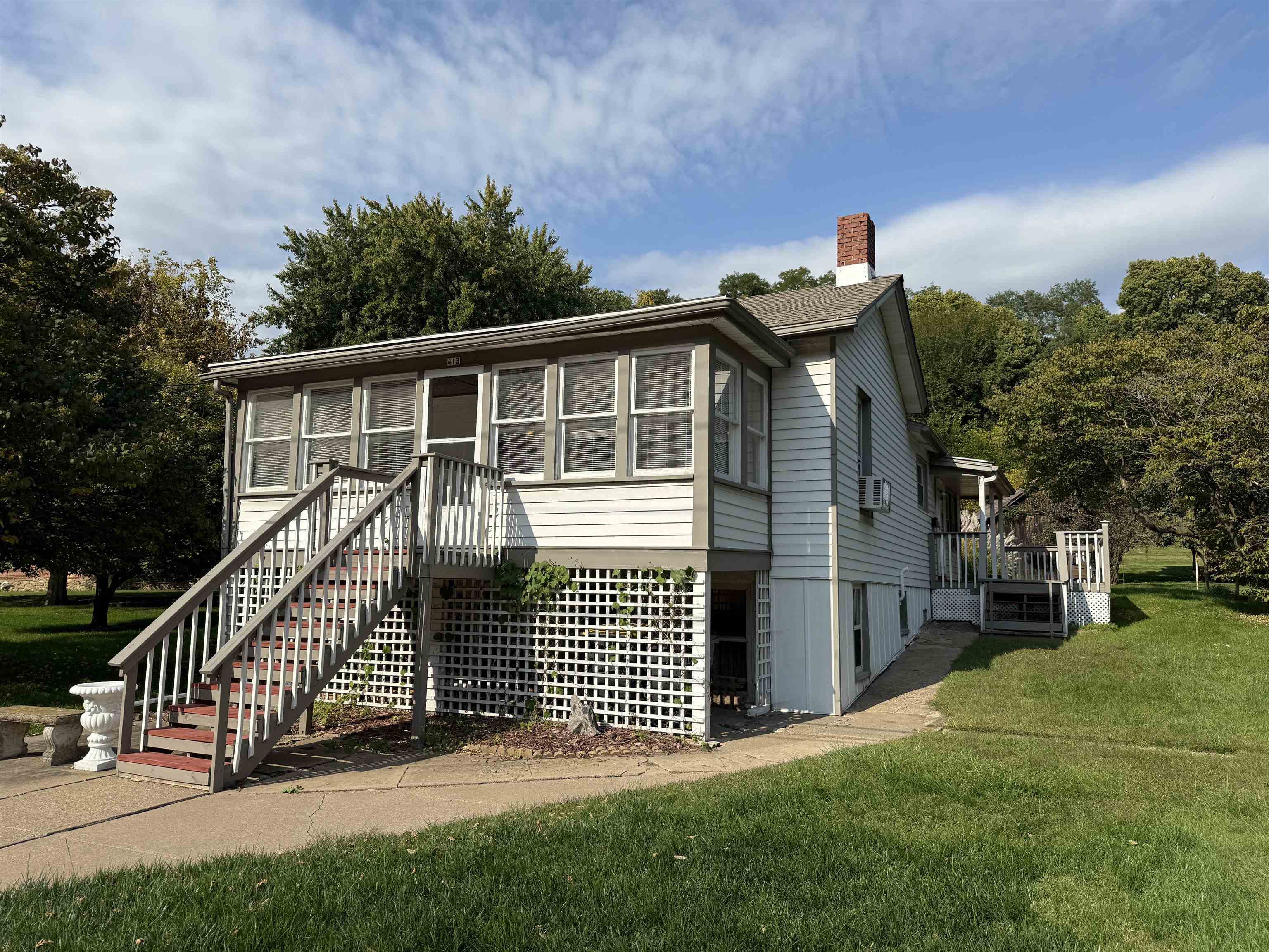 413 Spring Street Galena, IL 61036 - Photo 1 of 28 Gallery Image 1