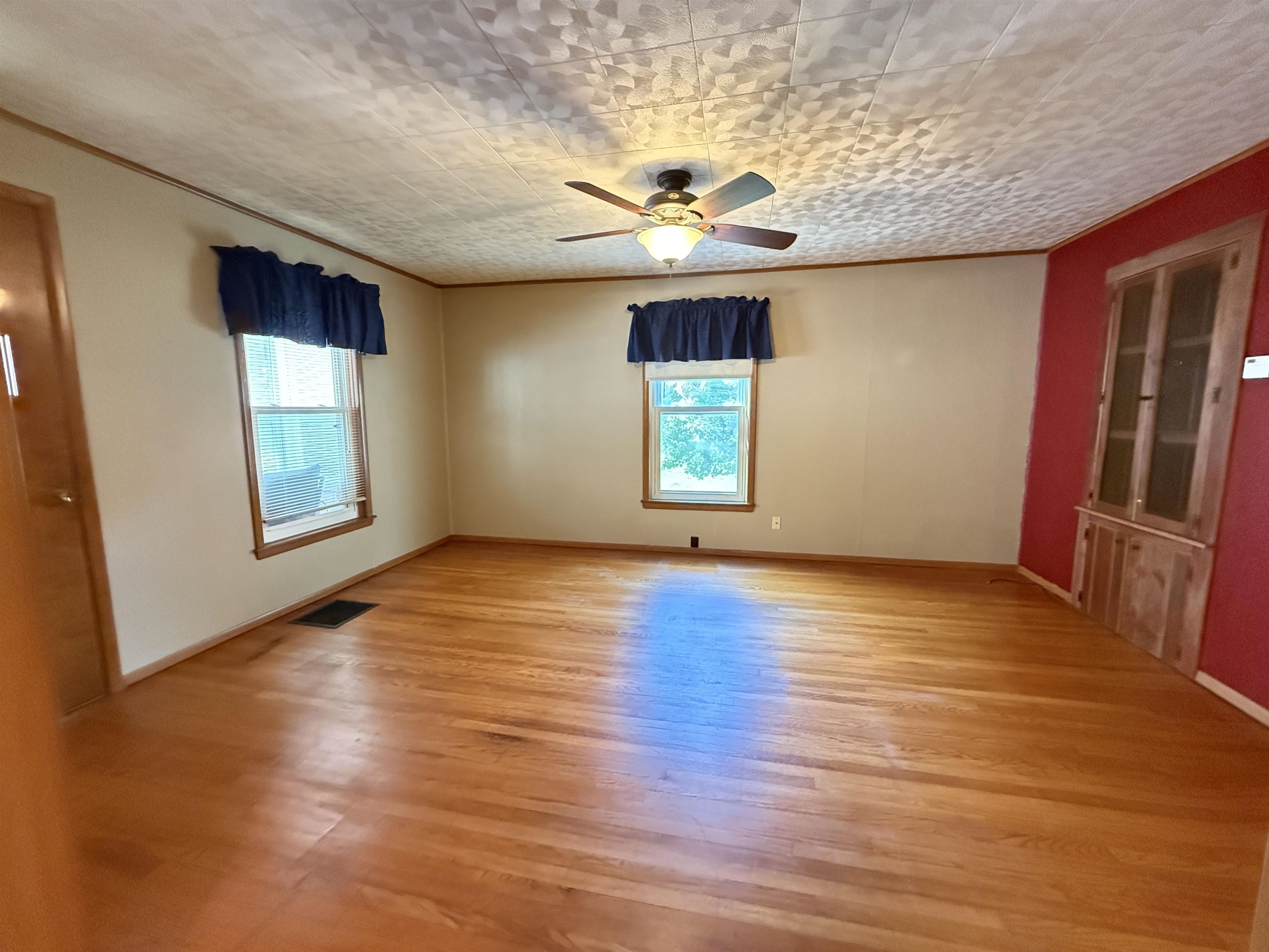 413 Spring Street Galena, IL 61036 - Photo 15 of 28 Gallery Image 15