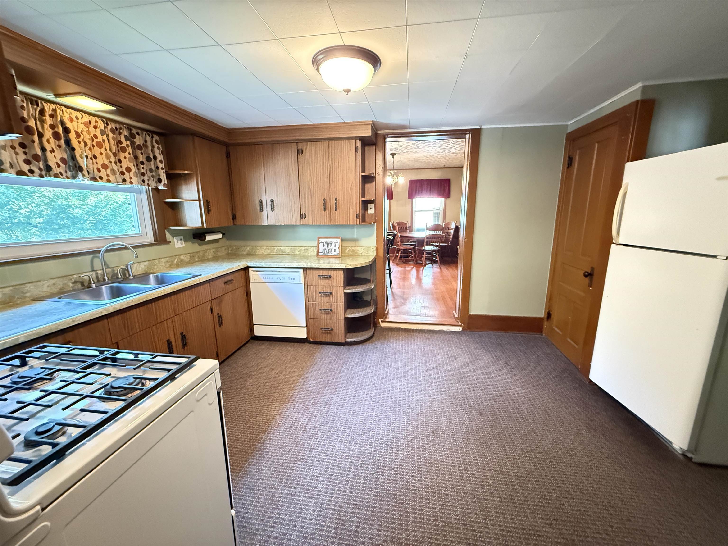 413 Spring Street Galena, IL 61036 - Photo 5 of 28 Gallery Image 5