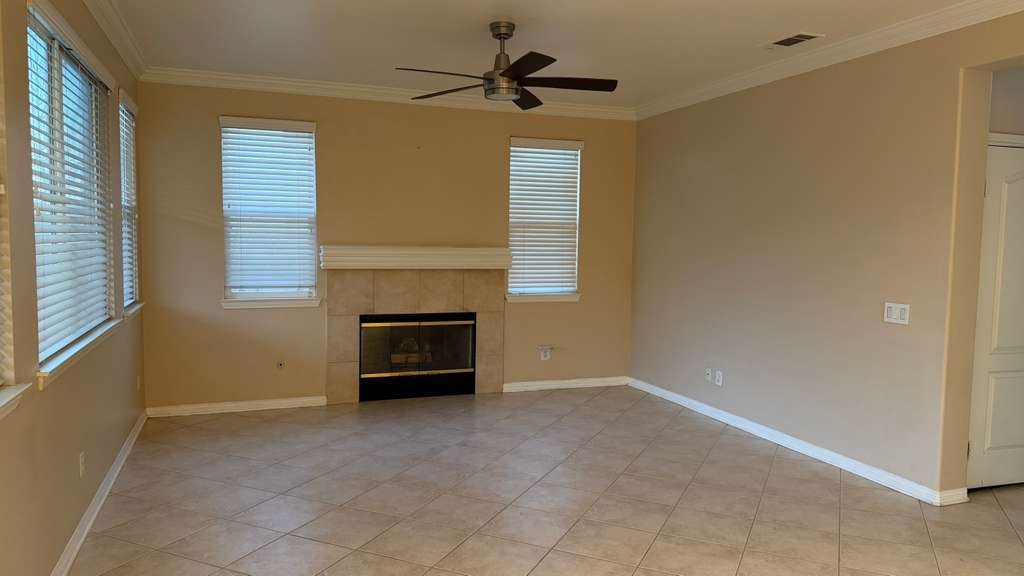 28622 High Ridge Drive Saugus, CA 91390 - Photo 4 of 17