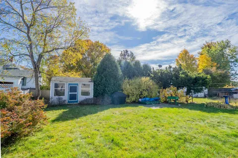 $350,000 | 1 1/2 Bartlett Street, Allenstown, NH 03275