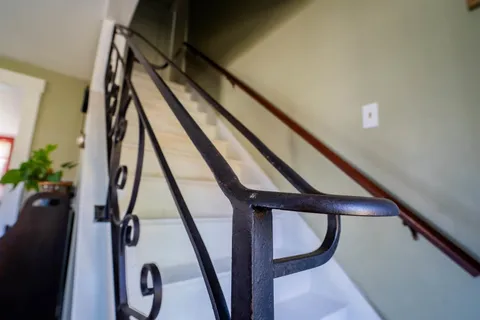 $350,000 | 1 1/2 Bartlett Street, Allenstown, NH 03275