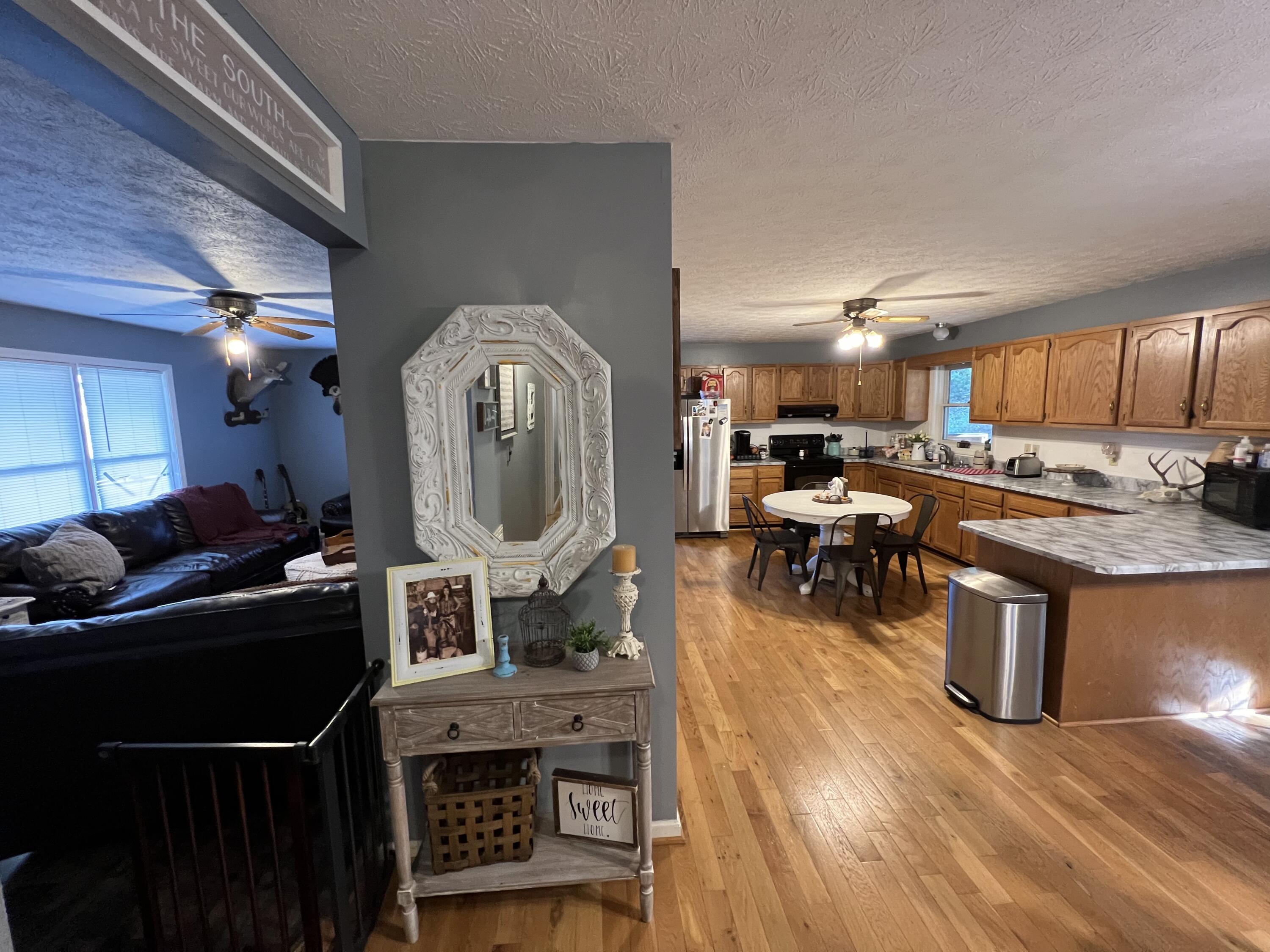 189 Glenview Road London, KY 40741 - Photo 14 of 23 6B334789-C047-4127-BB6E-81F9914350D7