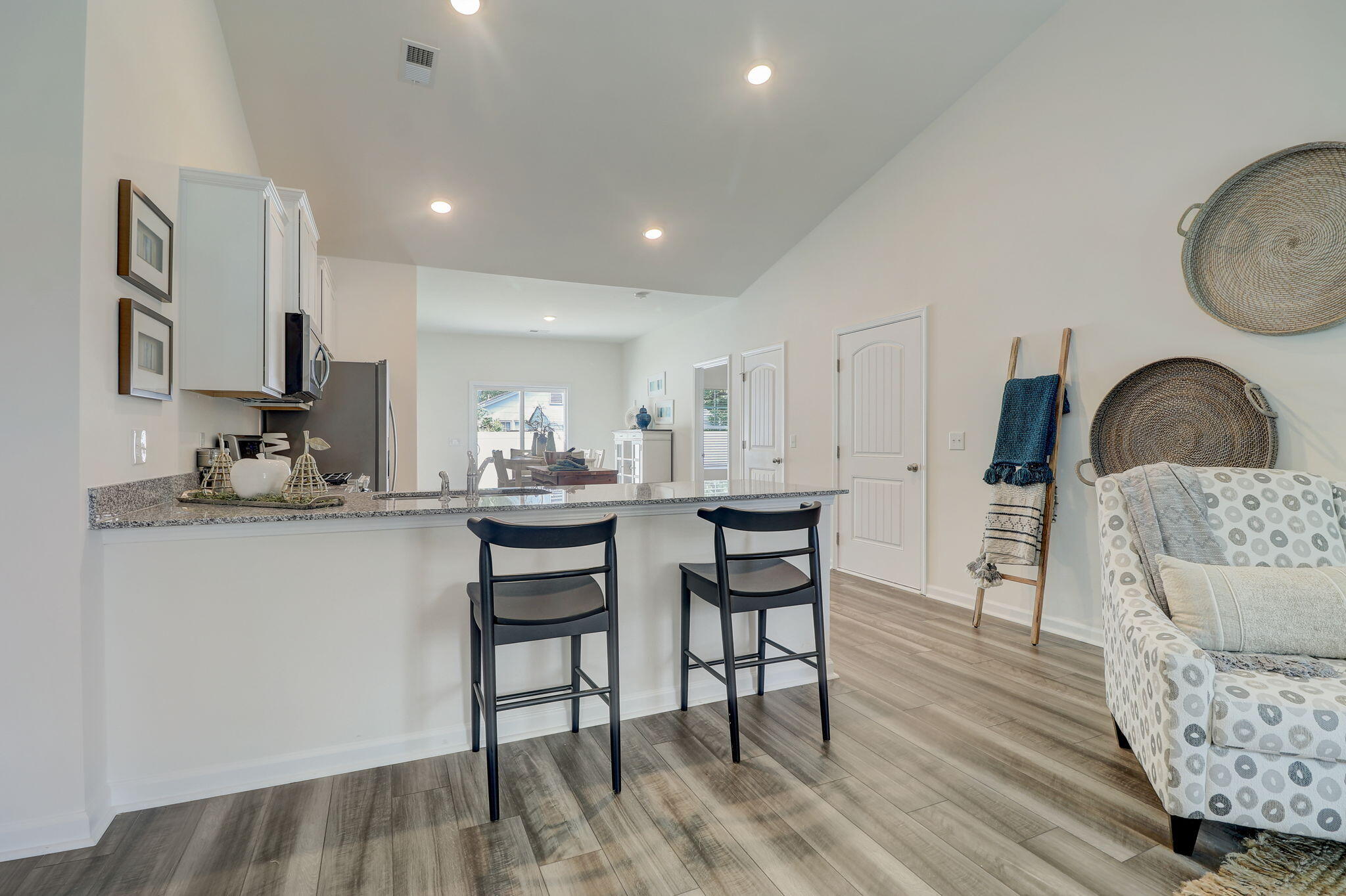370 Acorn Street Sumter, SC 29154 - Photo 4 of 18