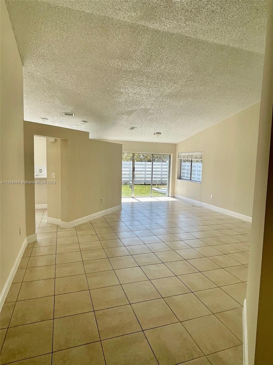 13772 Southwest 145th Terrace, Unit 13772 Miami, FL 33186 - Photo 5 of 28