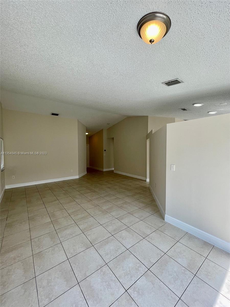 13772 Southwest 145th Terrace, Unit 13772 Miami, FL 33186 - Photo 8 of 28