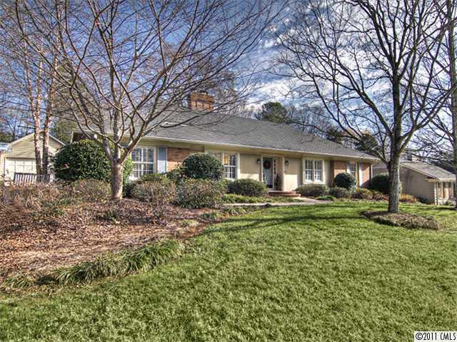 4911 Gaynor Road Charlotte, NC 28211 - Photo 1 of 16 Gallery Image 1