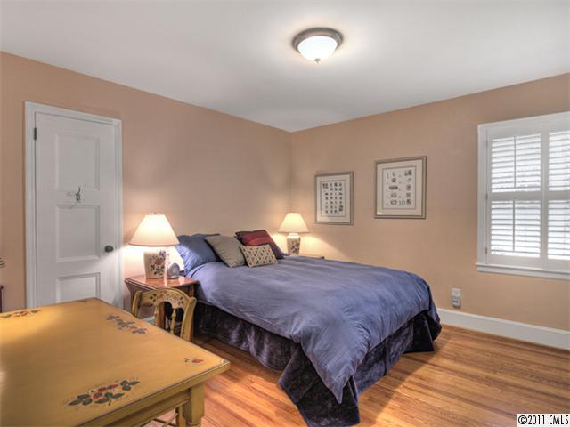 4911 Gaynor Road Charlotte, NC 28211 - Photo 14 of 16 Gallery Image 14