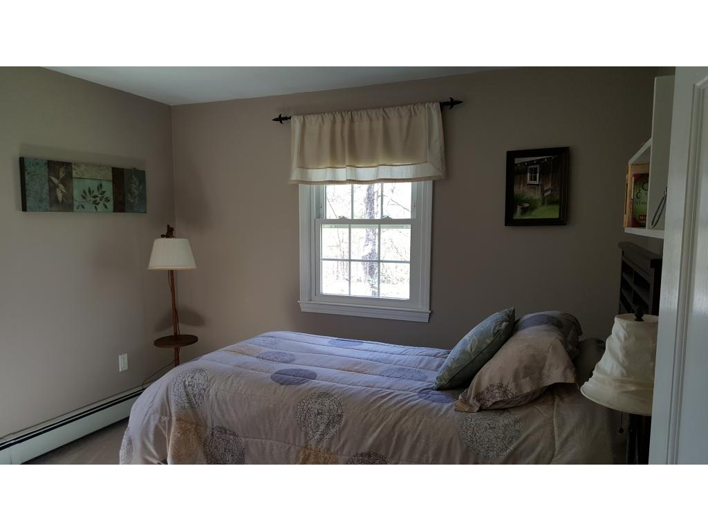 15 Griffin Road Londonderry, NH 03053 - Photo 12 of 18