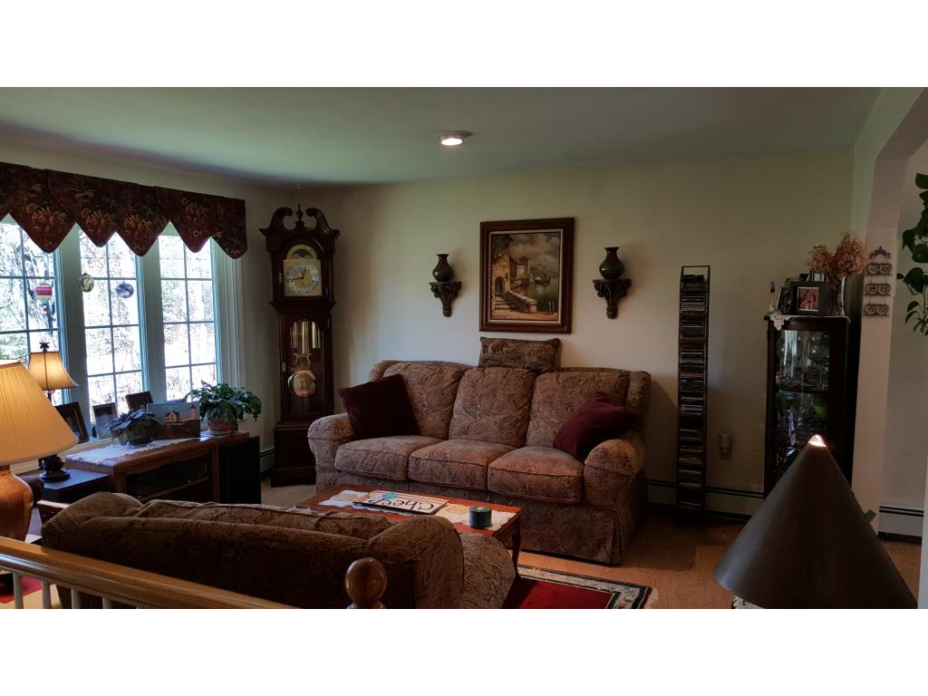 15 Griffin Road Londonderry, NH 03053 - Photo 8 of 18