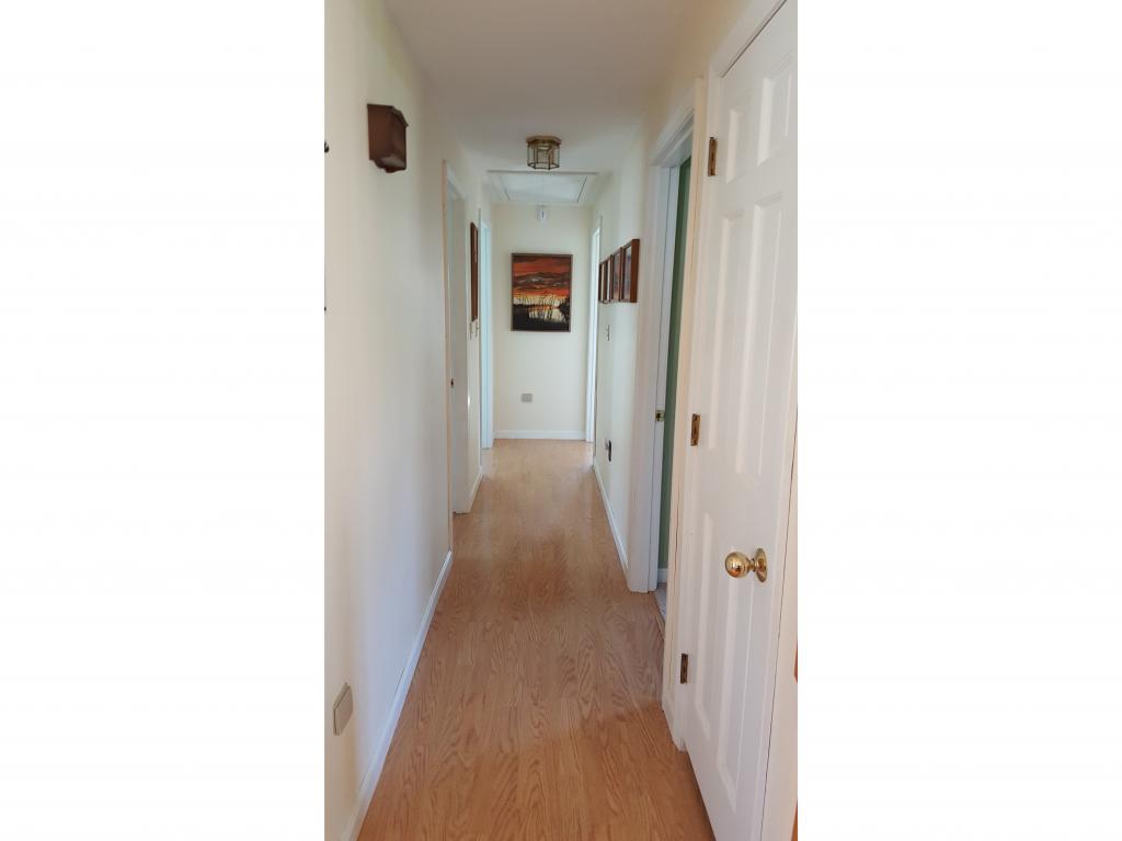 15 Griffin Road Londonderry, NH 03053 - Photo 10 of 18