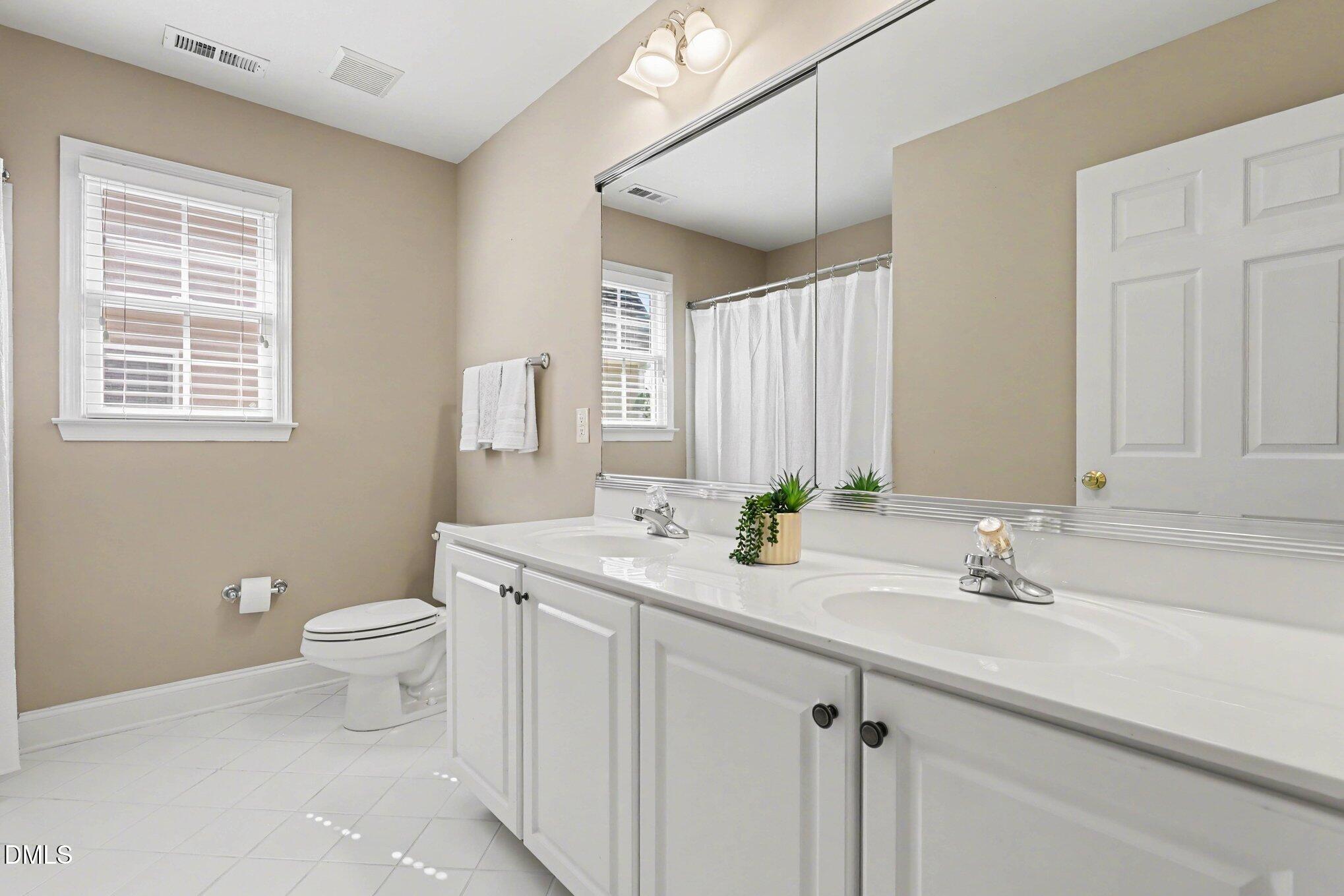 8929 Winged Thistle Court Raleigh, NC 27617 - Photo 31 of 45 040_file_1611