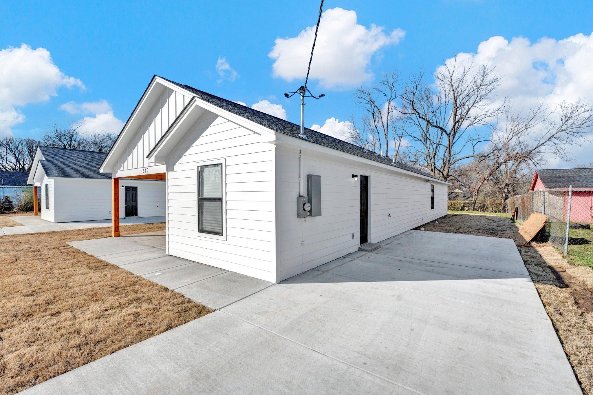 630 King Road Memphis, TN 38109 - Photo 4 of 27 View of home's exterior with a patio area