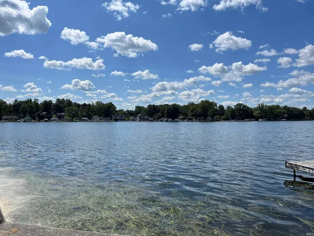 $309,900 | 20 EMS B40E Lane, Leesburg, IN 46538