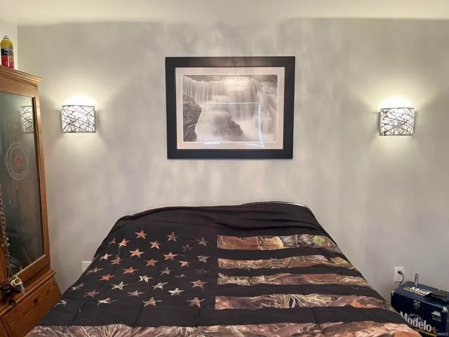 $309,900 | 20 EMS B40E Lane, Leesburg, IN 46538