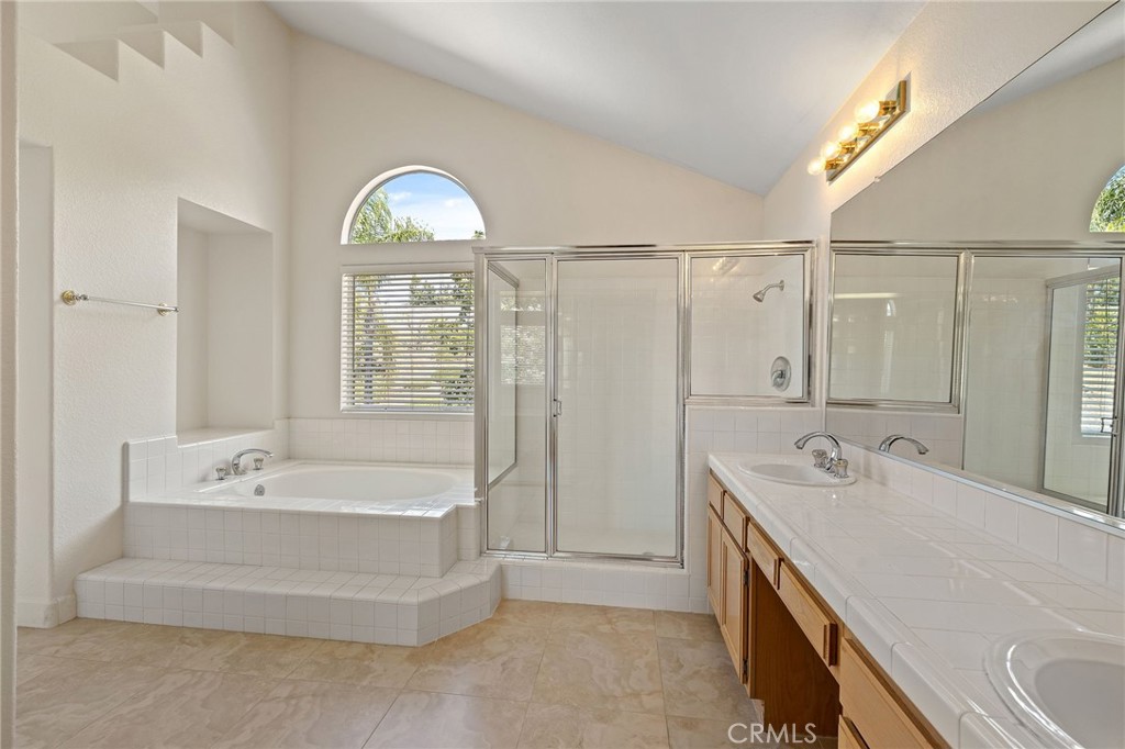 28974 Clear Spring Lane Highland, CA 92346 - Photo 49 of 65 Primary bathroom