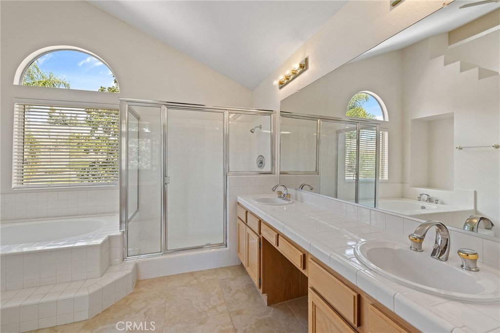 28974 Clear Spring Lane Highland, CA 92346 - Photo 50 of 65 Primary bathroom