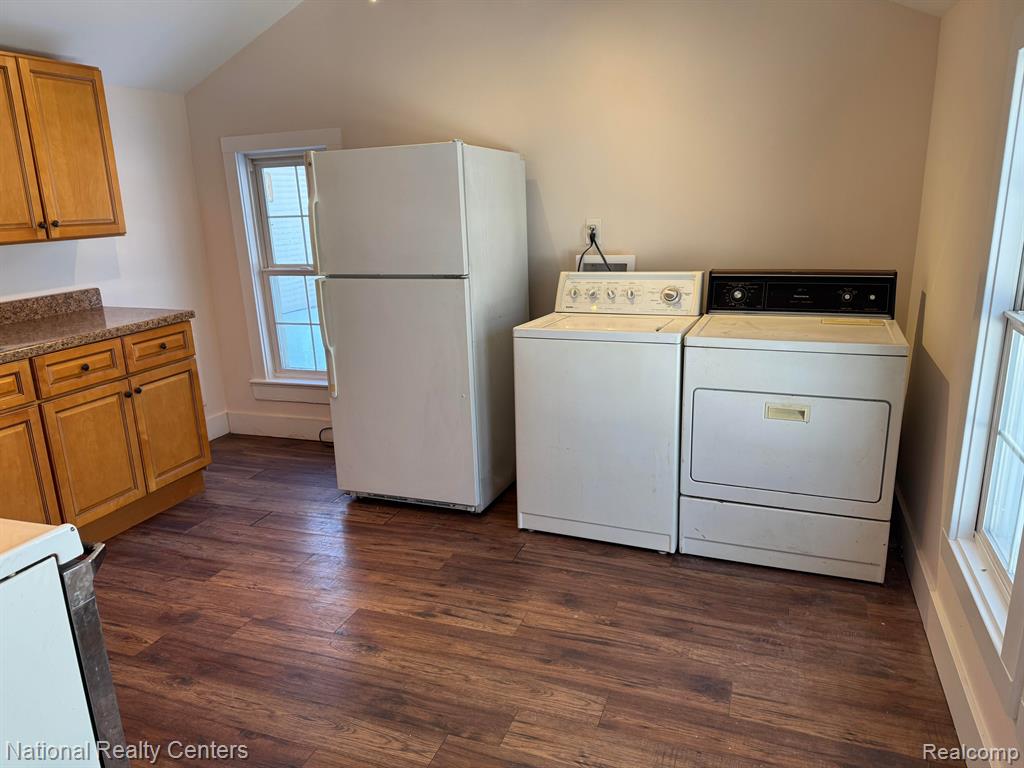 209 Detroit Street Milford, MI 48381 - Photo 11 of 15