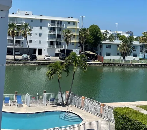 $1,900 | 1185 Marseille Drive, Unit 307, Miami Beach, FL 33141