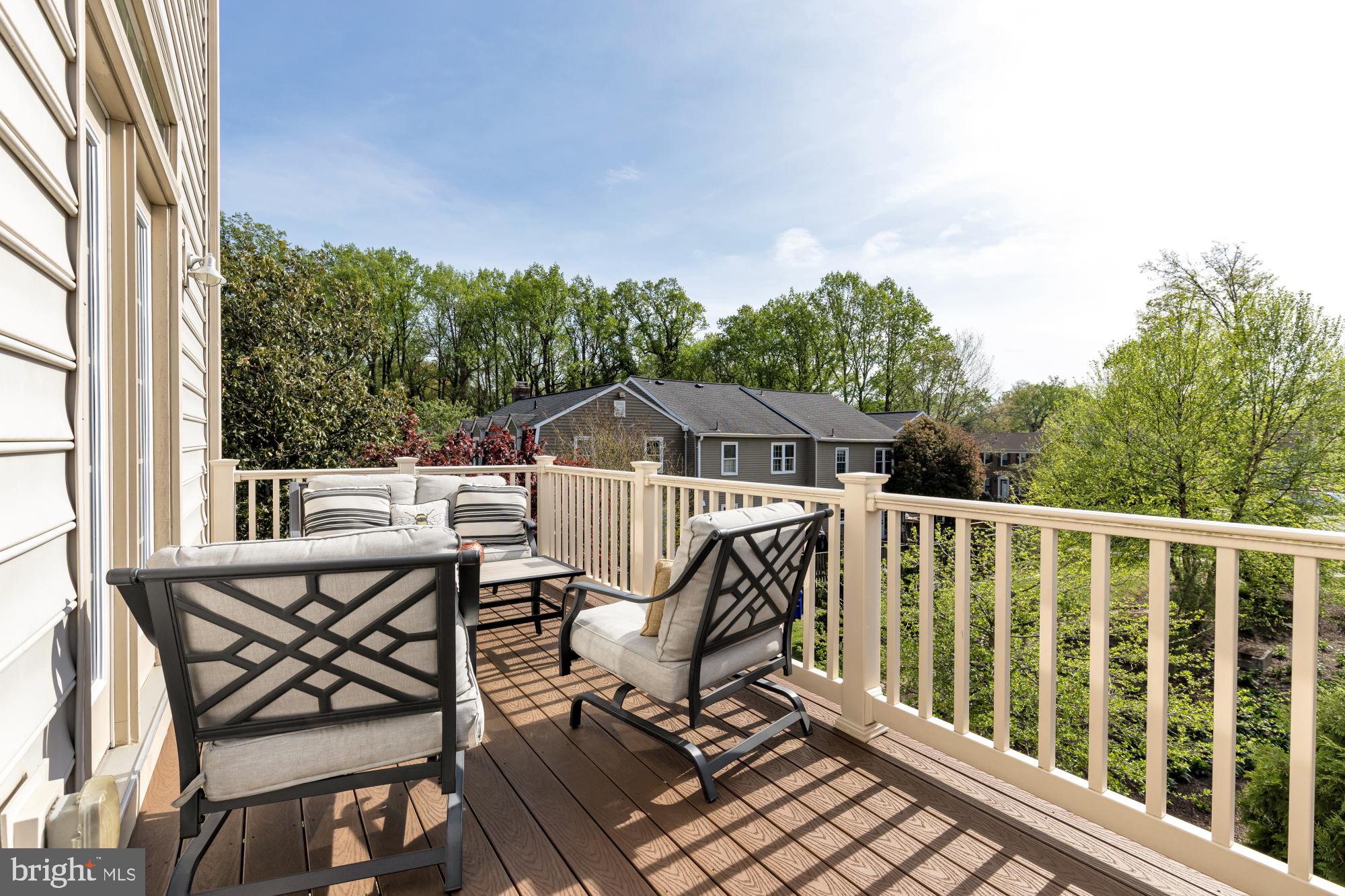 17810 Thomas Village Lane Sandy Spring, MD 20860 - Photo 25 of 58 trex deck
