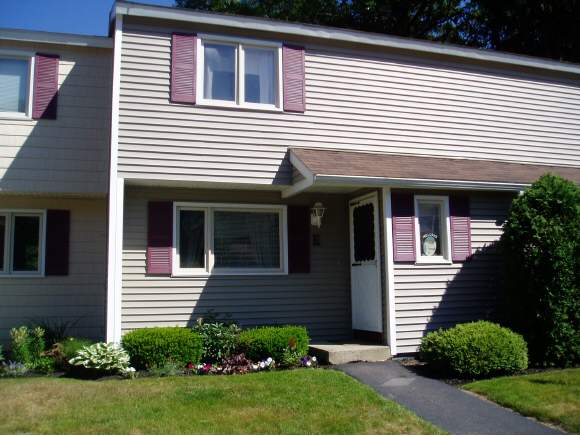 7 E Cedarbrook Village, Unit 7 Rochester, NH 03867 - Photo 1 of 1