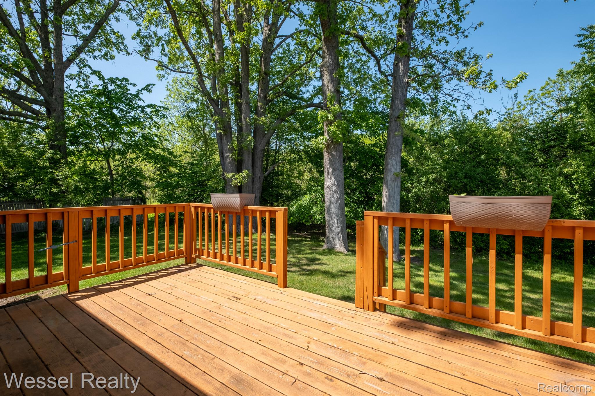 335 Fairgrove Street, Unit 11 Romeo, MI 48065 - Photo 4 of 23 Gallery Image 4
