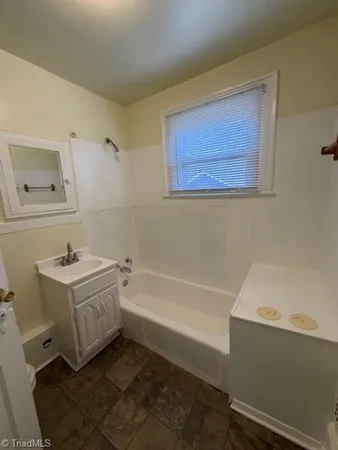 $1,175 | 2416 North Patterson Avenue, Winston-Salem, NC 27105