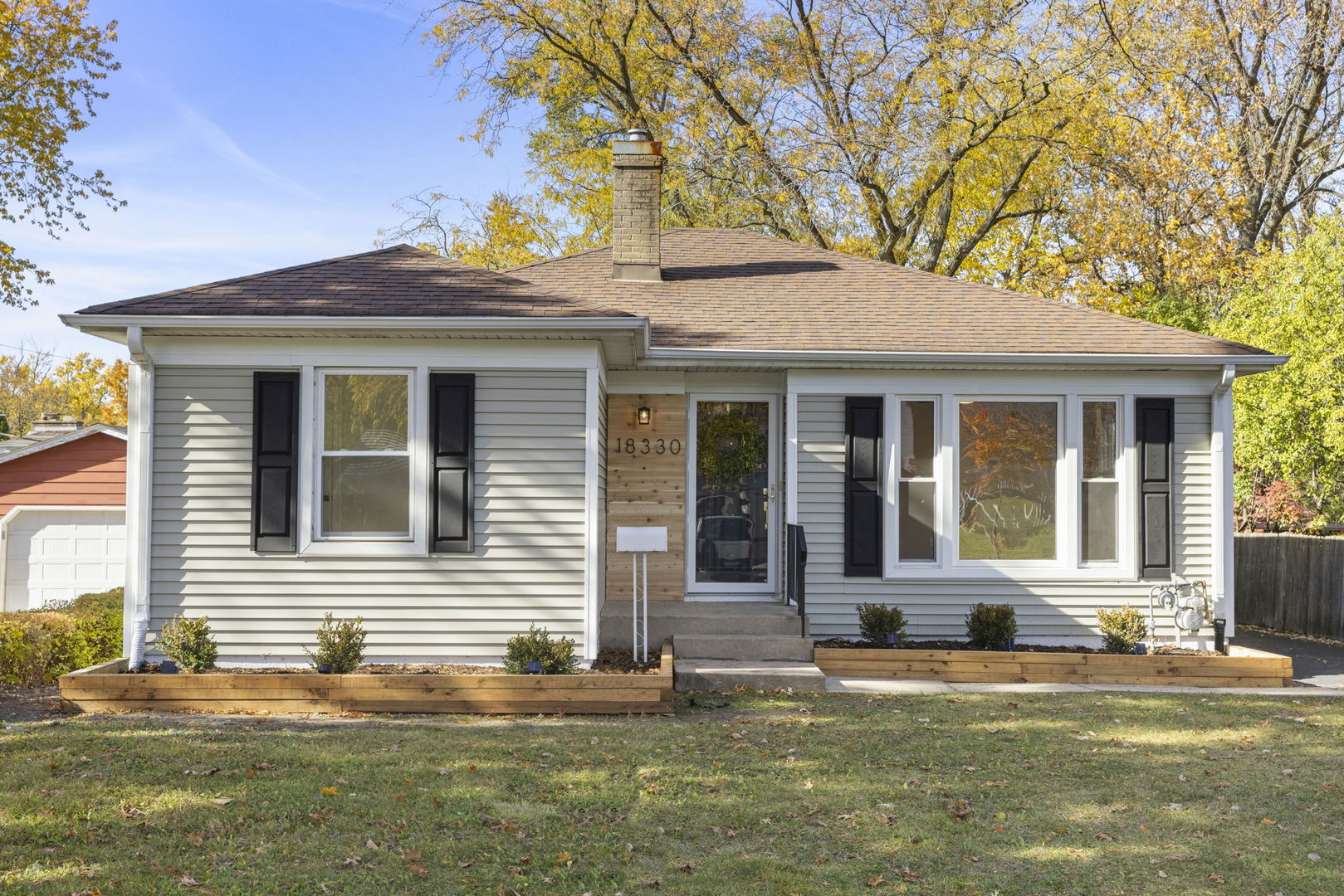 18330 Perth Avenue Homewood, IL 60430 - Photo 2 of 26 Gallery Image 2
