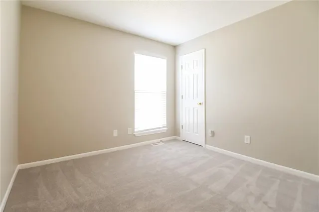 $2,265 | 3401 Northwest 84th Terrace, Kansas City, MO 64154