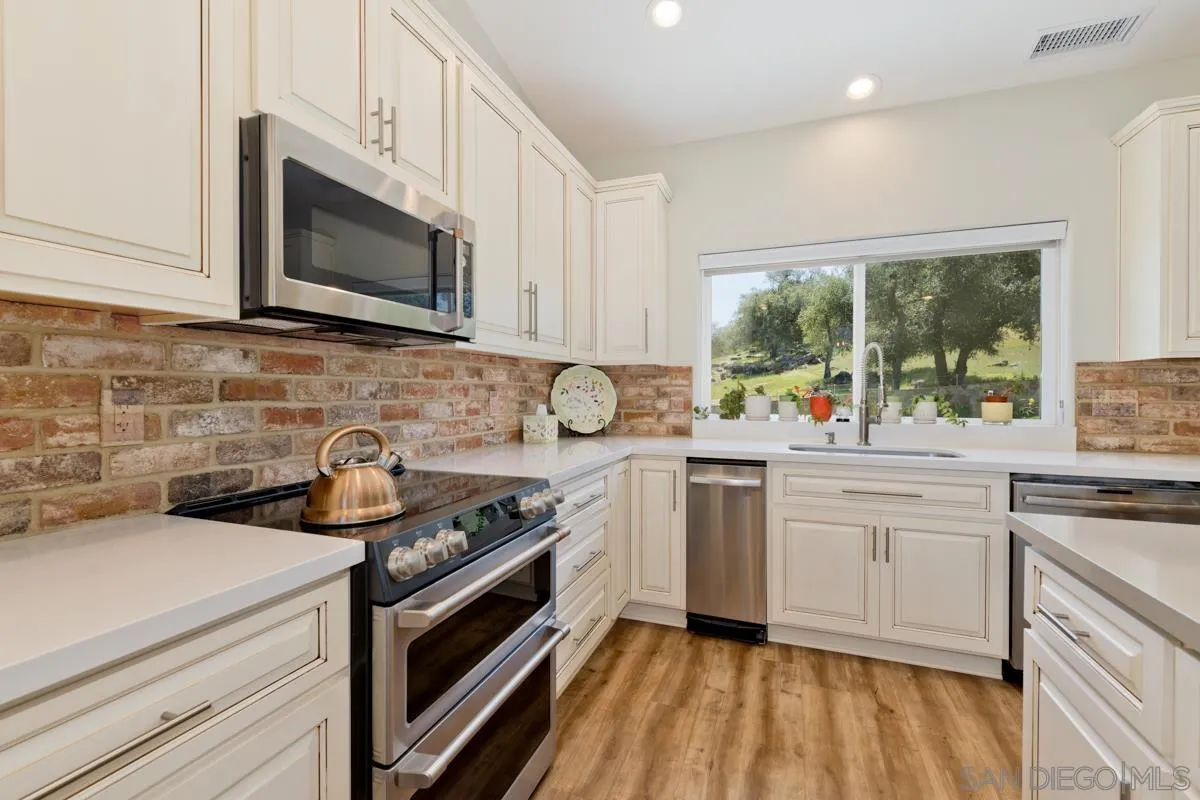 15915 Lawson Valley Road Jamul, CA 91935 - Photo 9 of 74 Gallery Image 9
