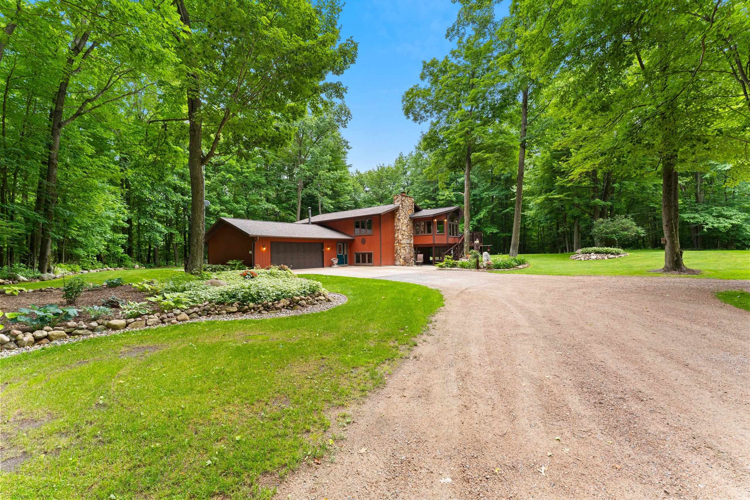 200800 Canopy Lane Rosholt, WI 54473 - Photo 2 of 90
